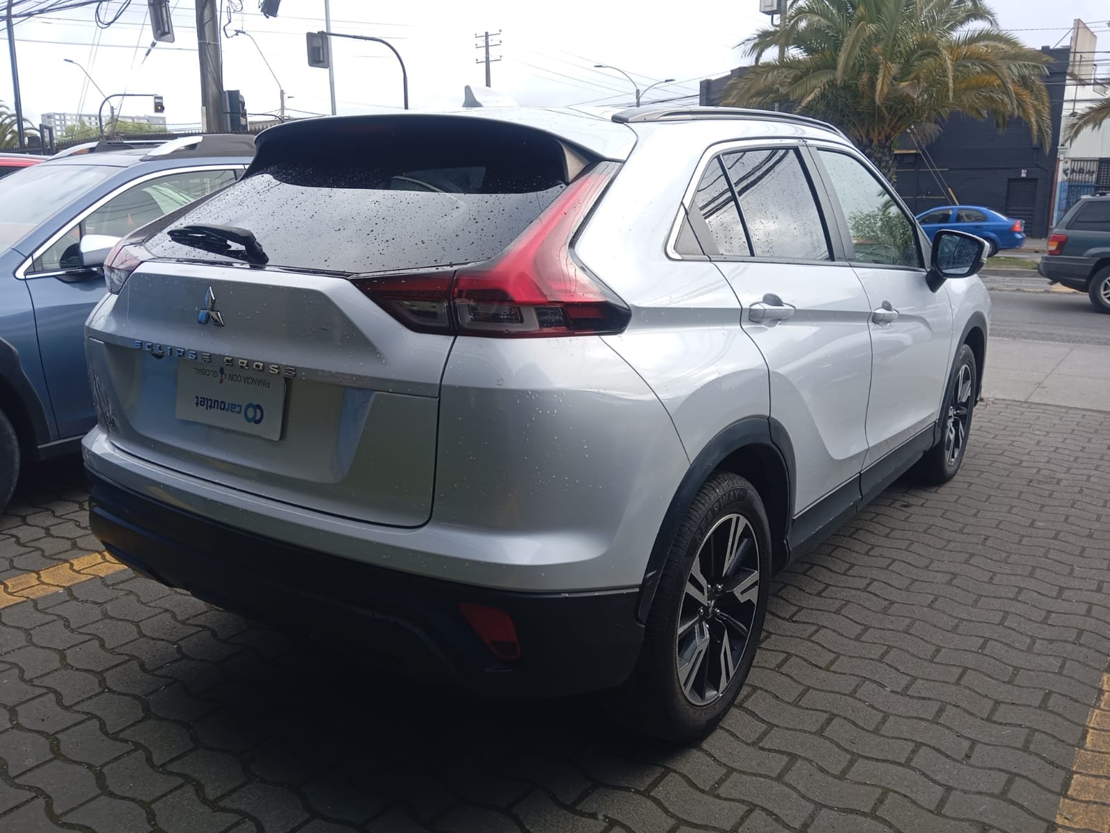 Mitsubishi ECLIPSE CROSS RX 1.5 AUT 2022 - Foto 4 de 13