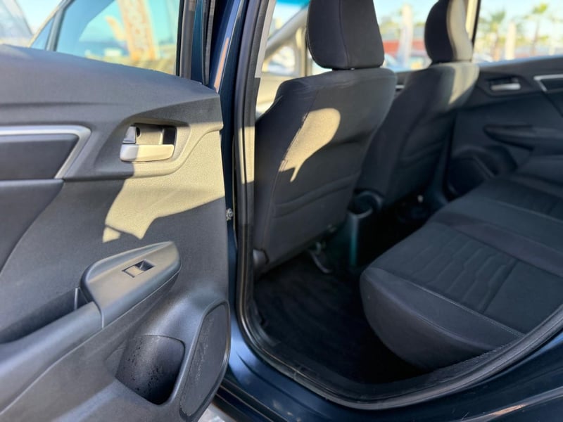 Honda WR V LX 1.5 AUT 2022 - Imagen 18 de 20