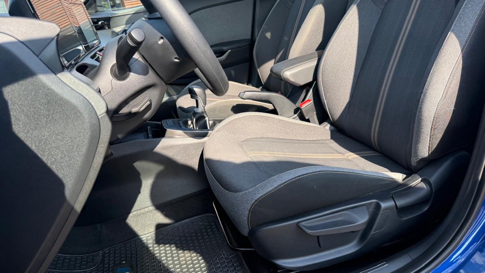 KIA K3 EX MPI 1.6 2024 - Imagen 11 de 20
