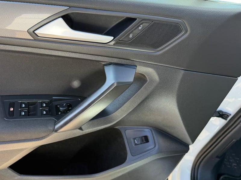 Volkswagen TIGUAN 1.4 AT 2023 - Imagen 11 de 20