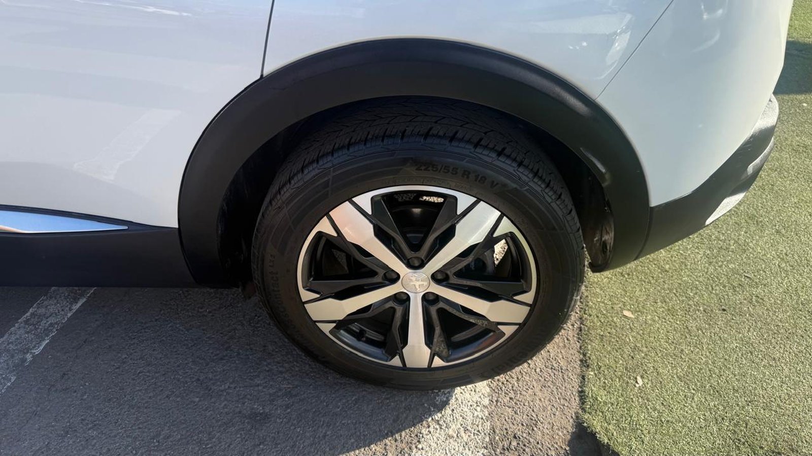 Peugeot 3008 THP 165HP 1.6 AUT 2022 - Imagen 19 de 20