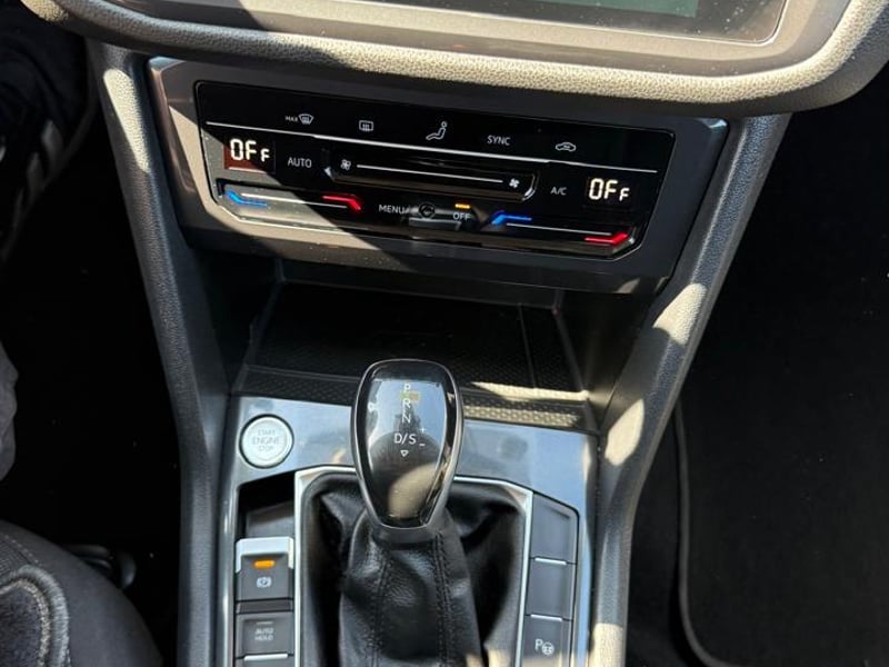 Volkswagen TIGUAN 1.4 AT 2023 - Imagen 17 de 20