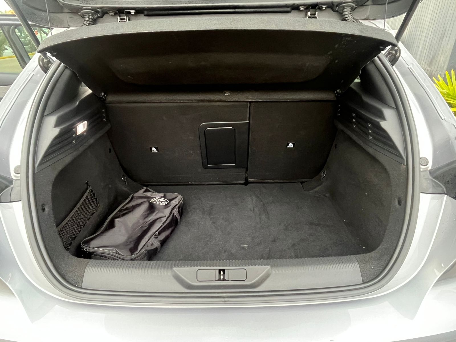 Peugeot 308 BLUEHDI 1.5 AUT 2024 - Imagen 18 de 18
