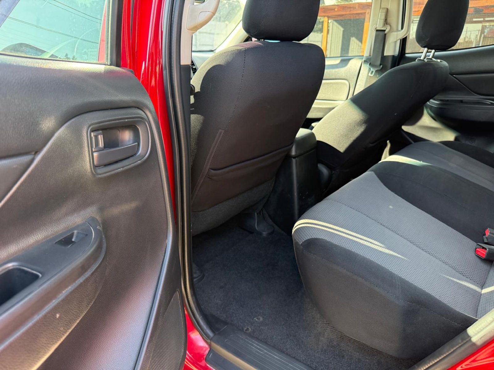 MITSUBISHI L200 KATANA CRM 4X4 2.4 2022 - Imagen 18 de 20