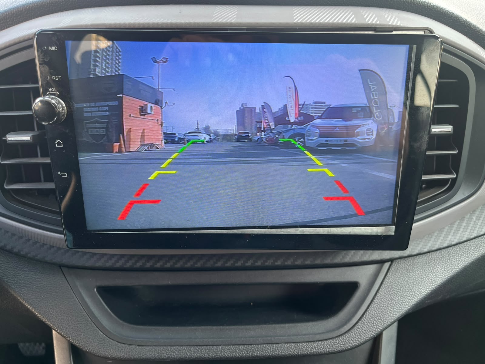 MG 3 HATCH BACK 1.5 2019 - Imagen 14 de 18