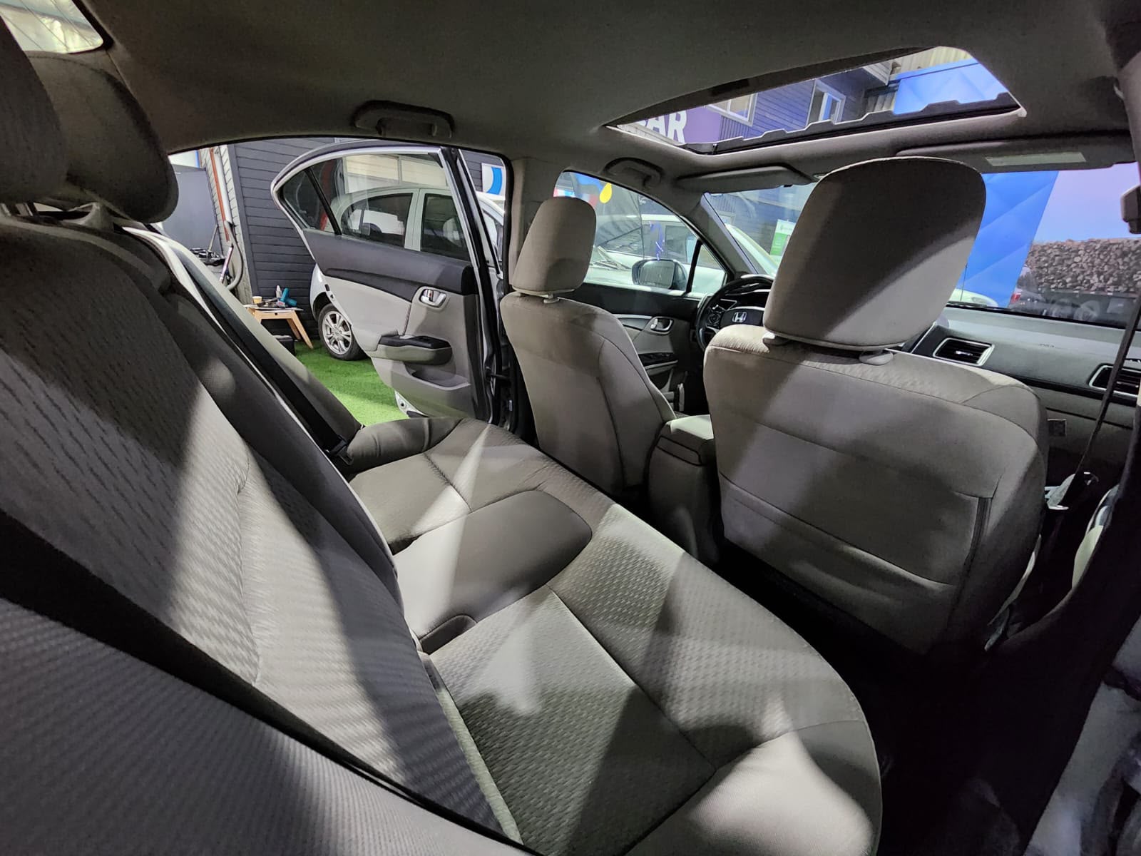 Honda CIVIC 1.8 AUT 2016 - Imagen 9 de 10