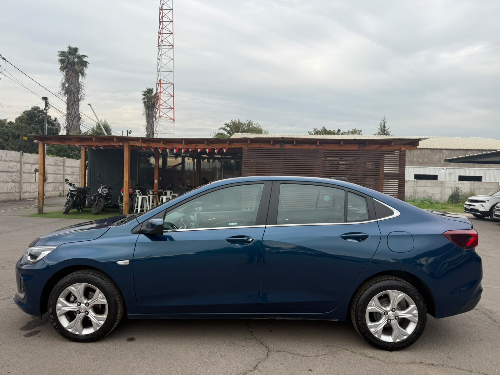 Chevrolet ONIX NB PREMIER 1.0T AUT 2022 - Foto 2 de 20