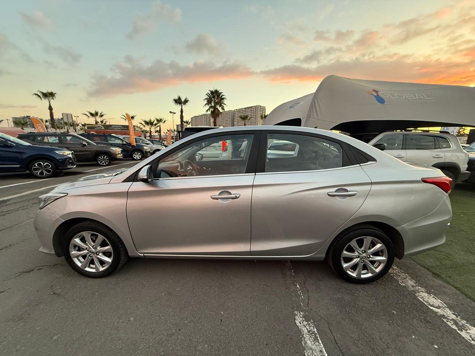 Changan ALSVIN LUXURY 1.4 2022 - Foto 2 de 20