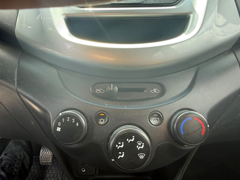 Chevrolet SPARK GT HB DOHC 1.2 2020 - Imagen 16 de 20