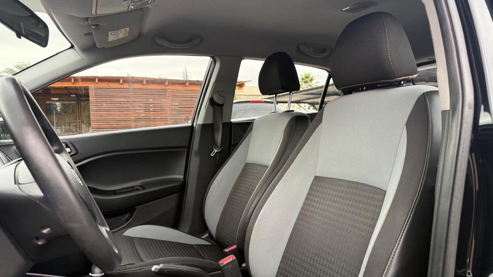 HYUNDAI I20 IB ACTIVE HB 1.4 2020 - Imagen 10 de 20