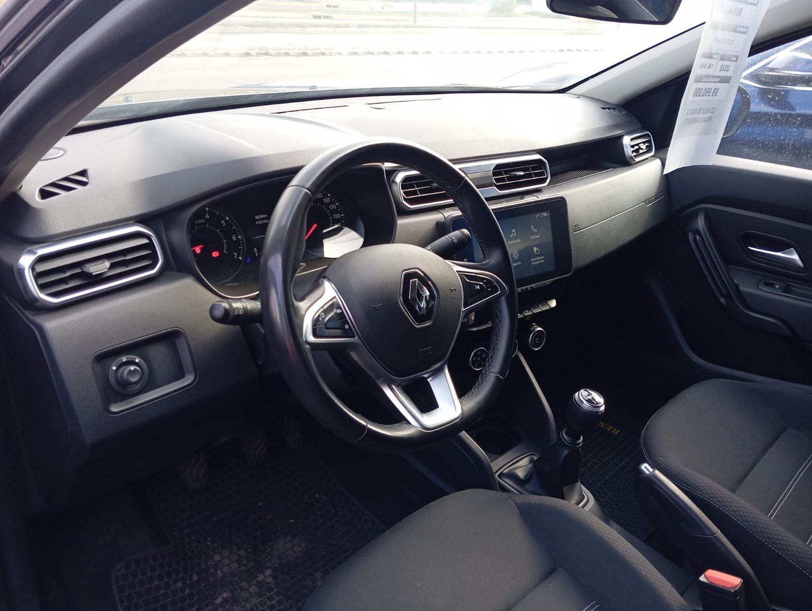 Renault DUSTER 4X2 1.6 2022 - Imagen 9 de 13