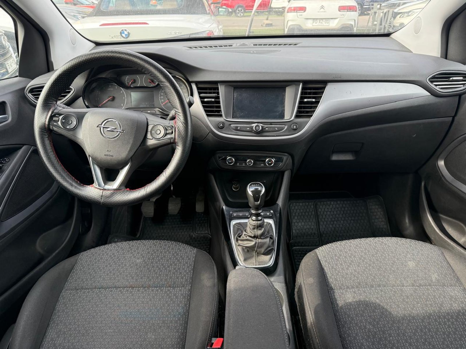 Opel CROSSLAND TD MT6 1.5 2020 - Imagen 12 de 19
