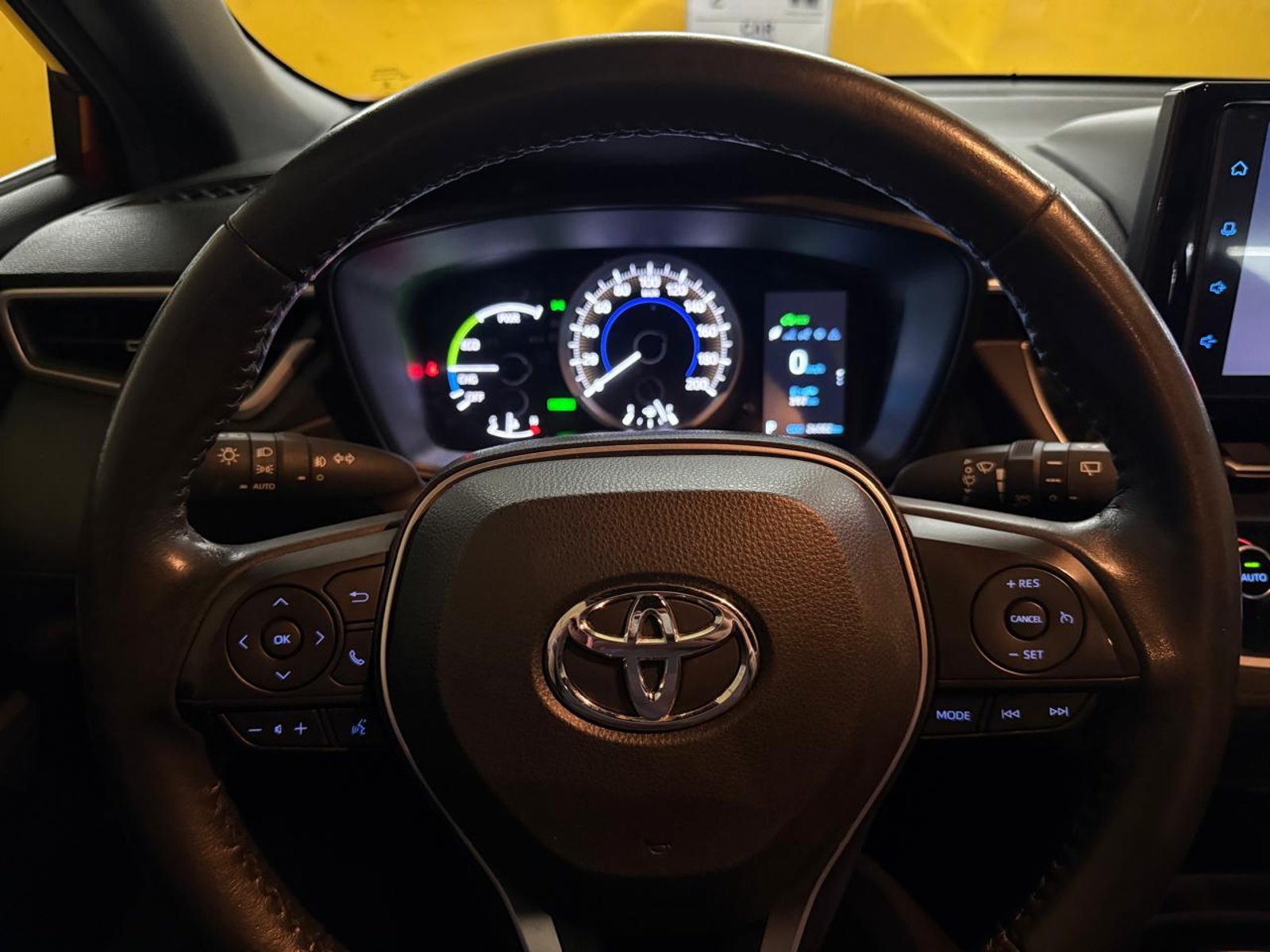 Toyota COROLLA CROSS 1.8 AUT 2023 - Imagen 14 de 20