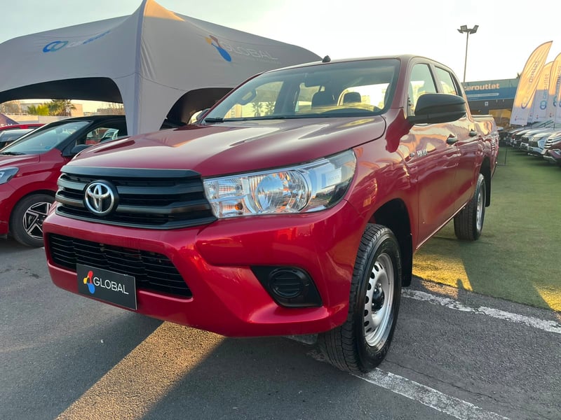 Toyota HI LUX DCAB MT 4X4 2.4 2024