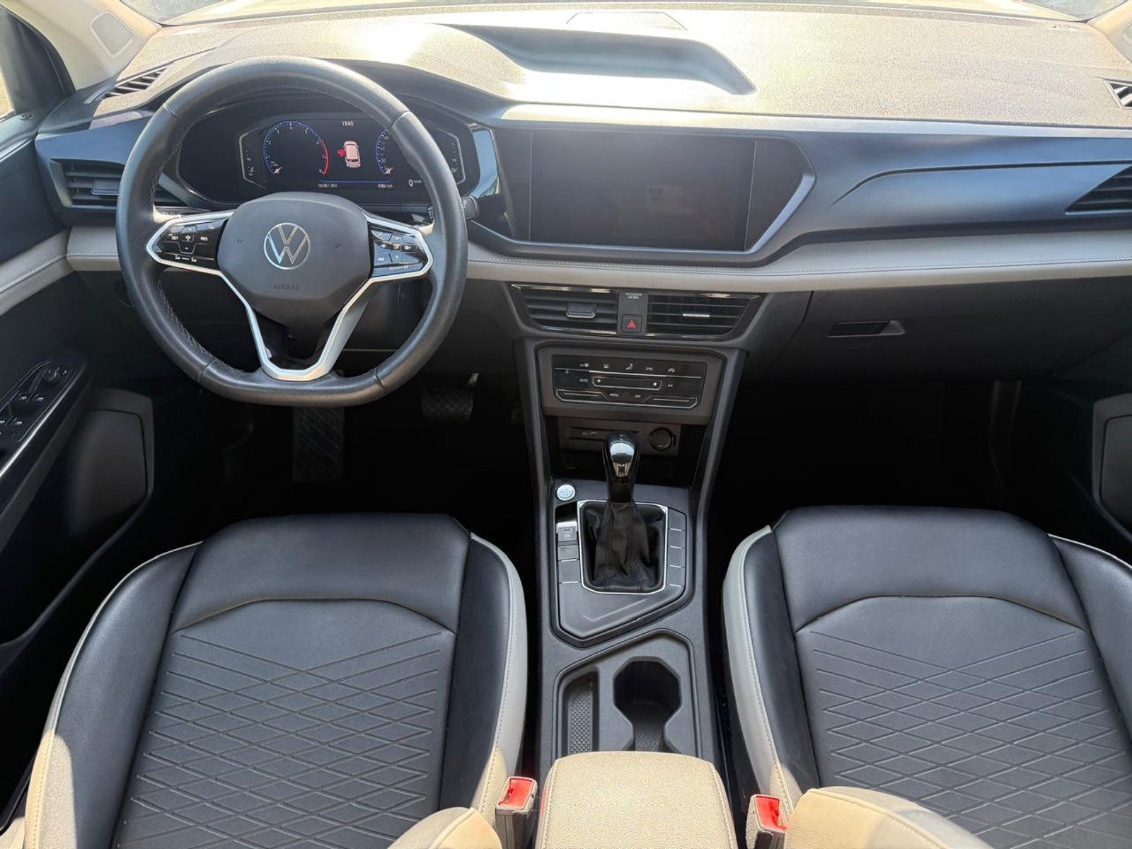 Volkswagen TAOS TSI 1.4 AT 2024 - Imagen 12 de 20