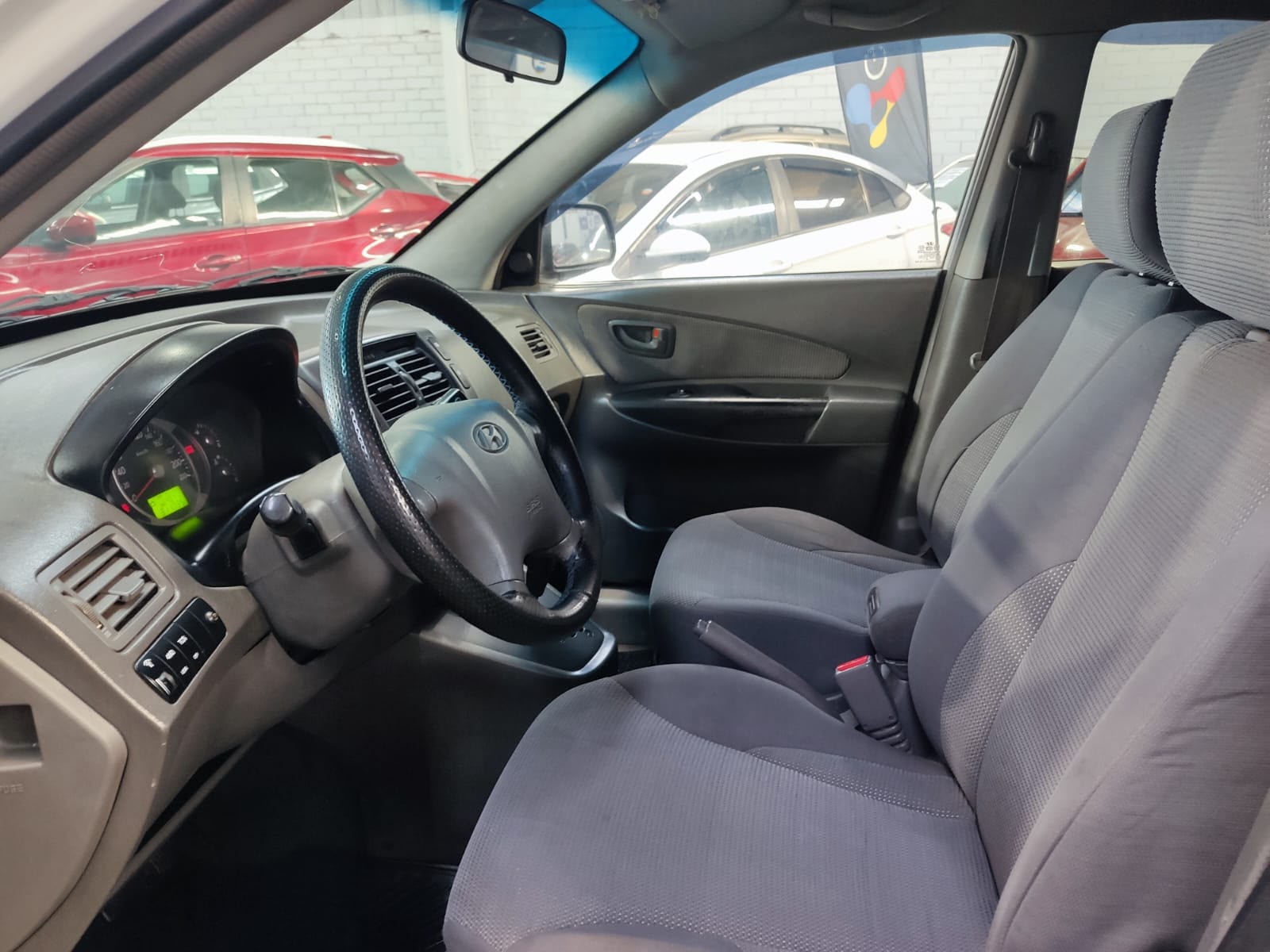 Hyundai TUCSON 2.0 GL 4WD 2AB 2007 - Imagen 9 de 14