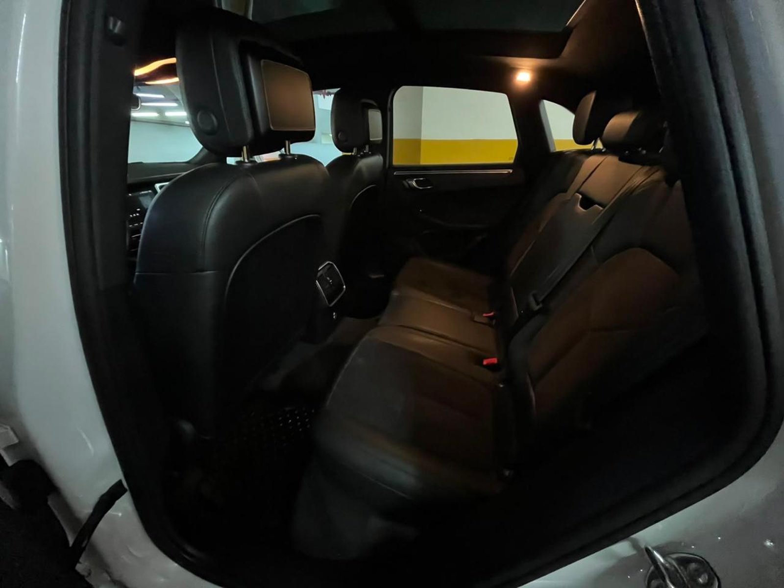 Porsche MACAN R4 II AWD 2.0 AUT 2020 - Imagen 16 de 19