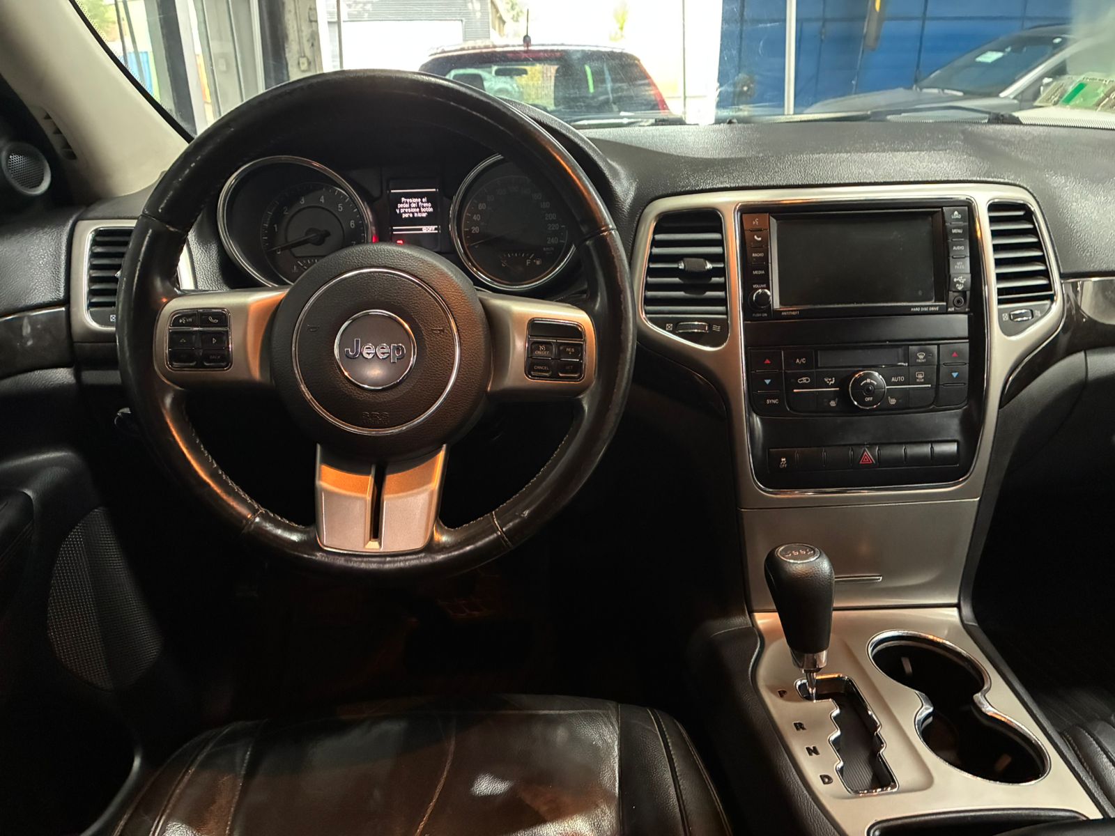 Jeep GRAND CHEROKEE 3.6 2013 - Imagen 8 de 11