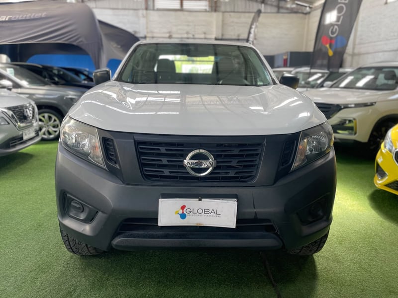 Nissan NP300 DCAB 2.3 2018 - Imagen 6 de 9