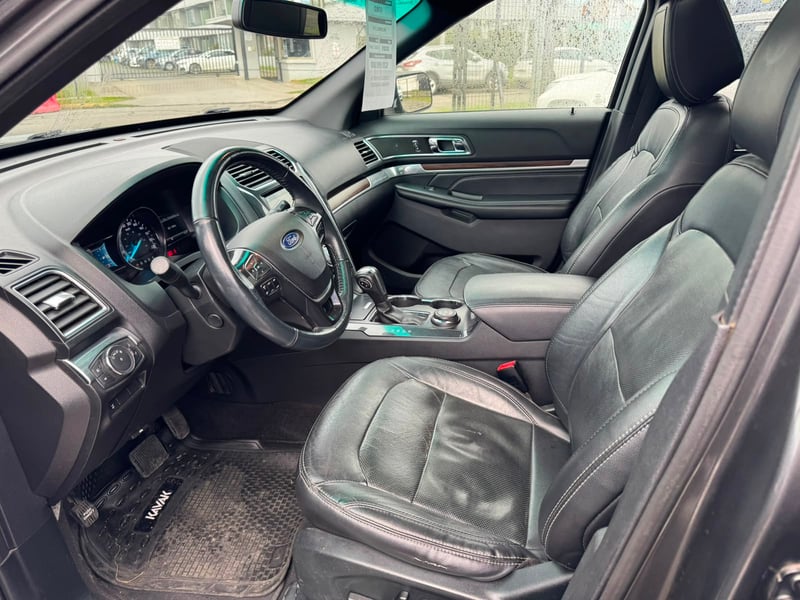 Ford EXPLORER LTD 4X4 2.3 AUT 2020 - Imagen 9 de 10