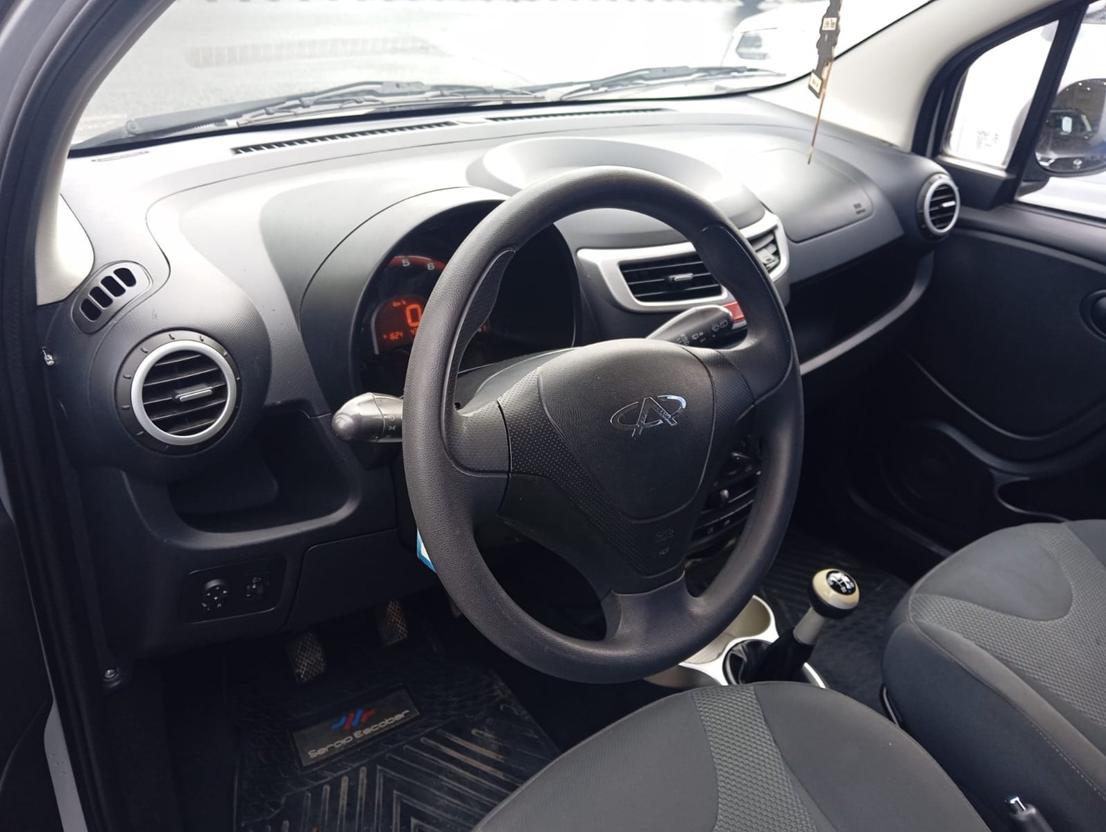 Chery NEW IQ HB 1.0 2021 - Imagen 7 de 12