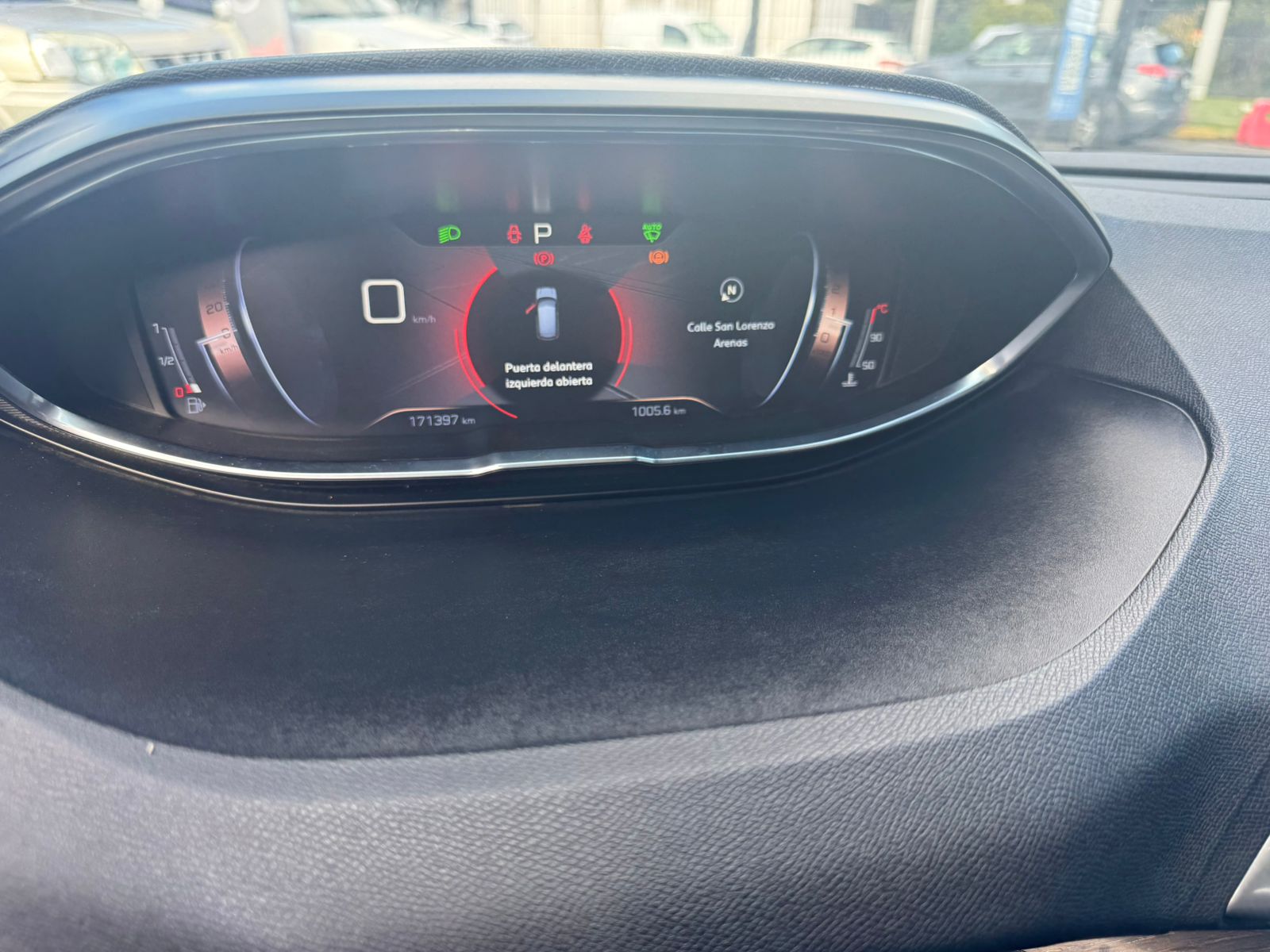 PEUGEOT 3008 BLUE HDI 2.0 AUT 2019 - Imagen 9 de 10