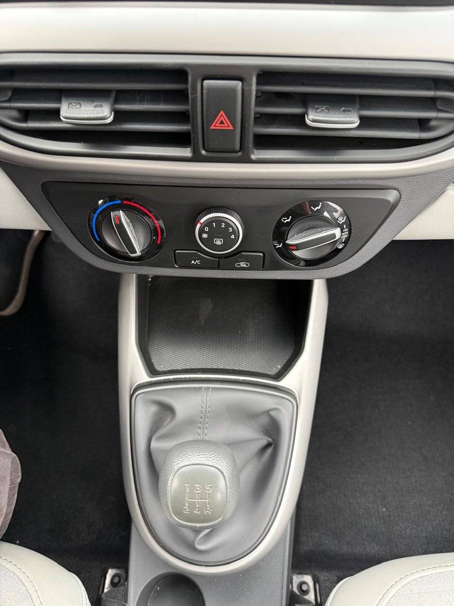 Hyundai GRAND I10 1.0 2025 - Imagen 17 de 20