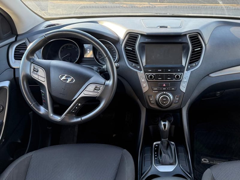 Hyundai GRAND SANTA FE NC 3.3 GLS 2WD 2019 - Imagen 13 de 20