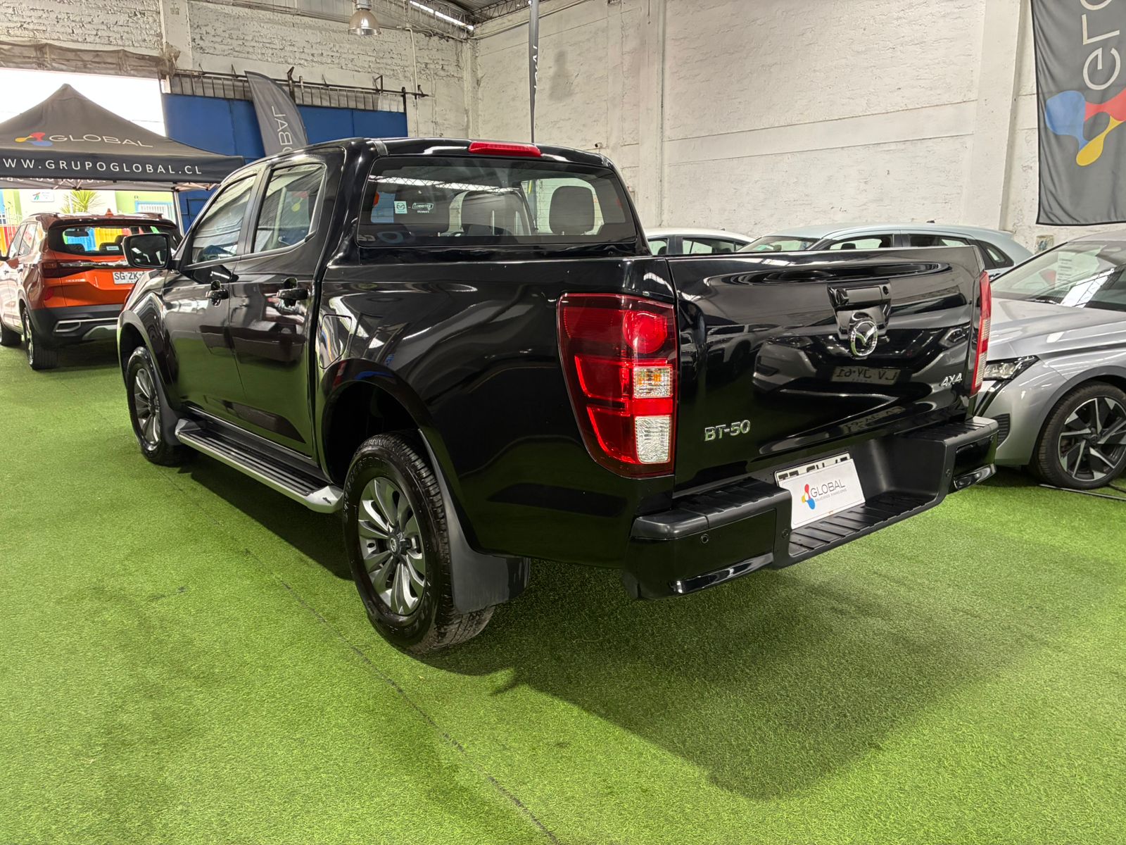 Mazda BT 50 4WD 3.0 2025 - Foto 2 de 11