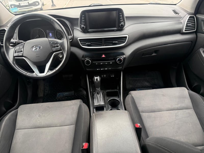 Hyundai TUCSON TL 2.0 AUT 2020 - Imagen 12 de 20