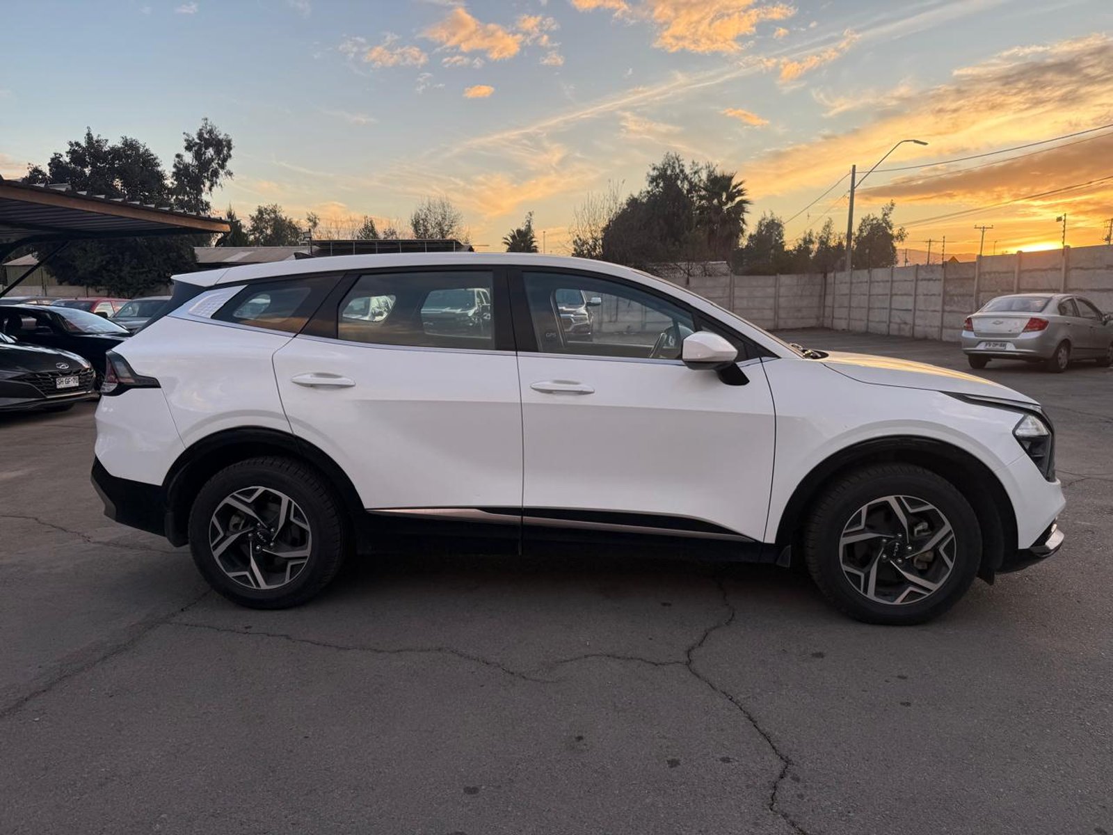 Kia SPORTAGE EX DVGT 4X4 1.6 AUT 2024 - Imagen 6 de 20