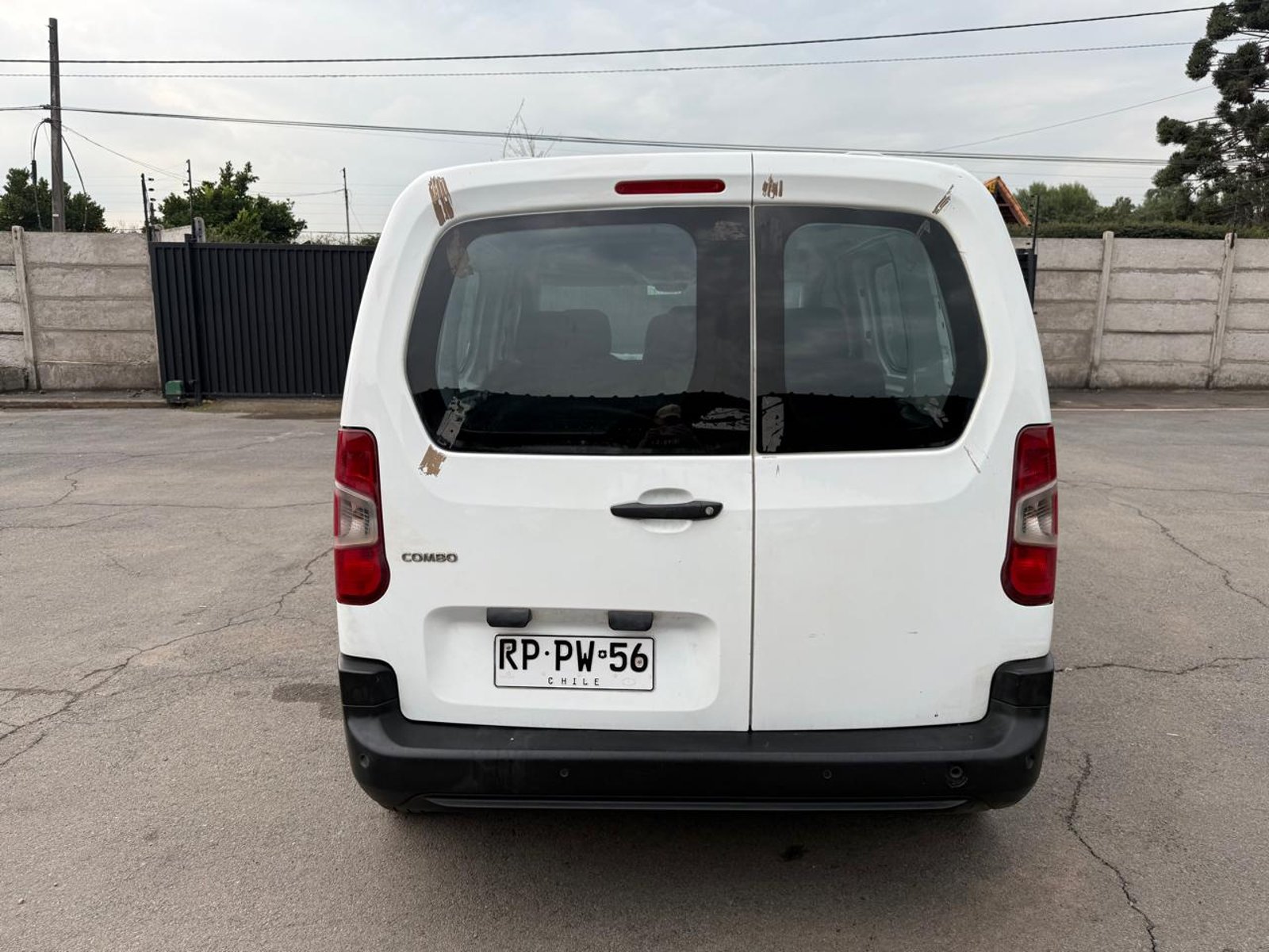 Opel COMBO 1.6 2022 - Foto 4 de 20