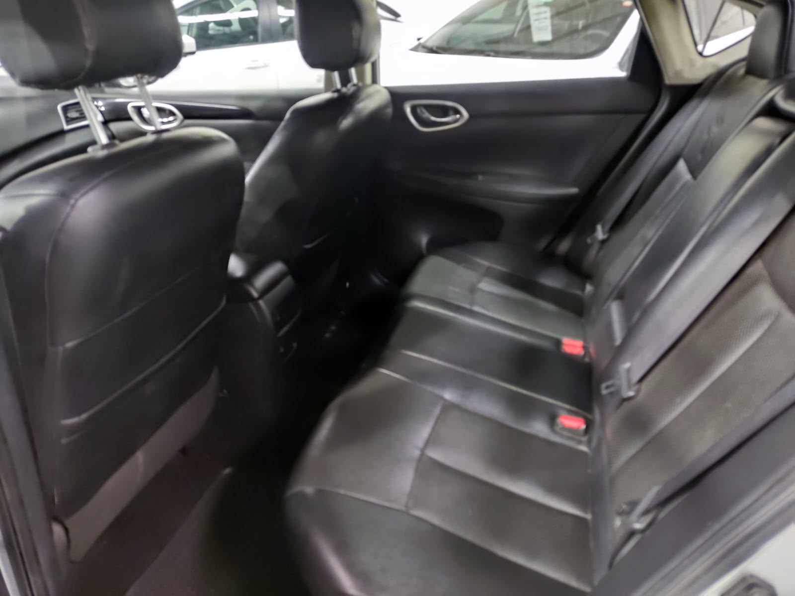 Nissan SENTRA 1.8 2018 - Imagen 11 de 13