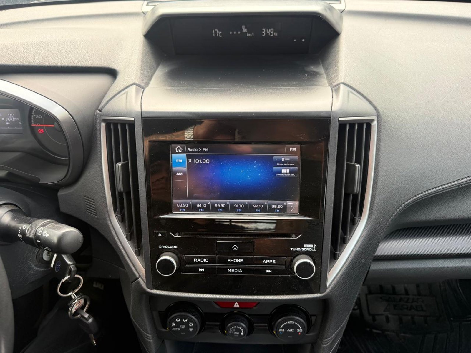Subaru NEW XV AWD CVT 2.0I 2018 - Imagen 16 de 20