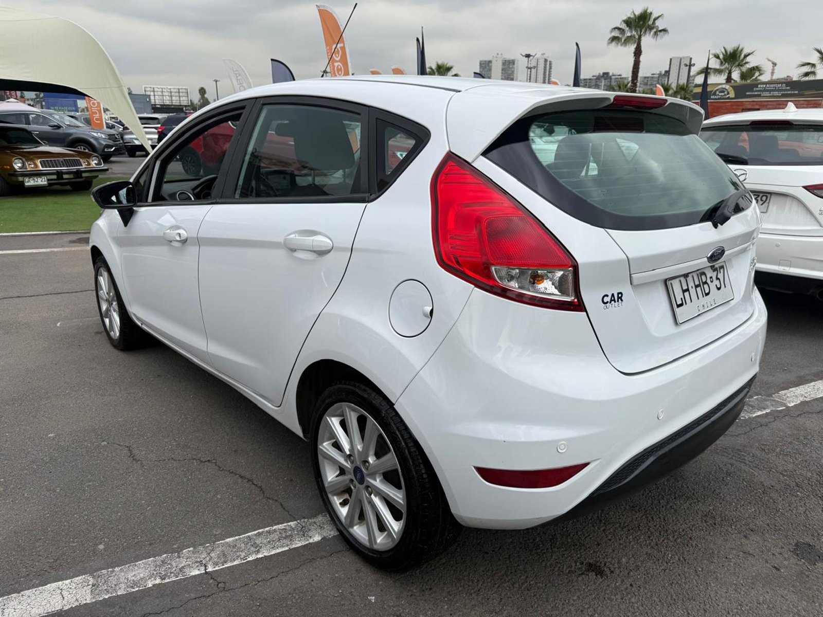 Ford FIESTA HB 1.6 2019 - Foto 3 de 19