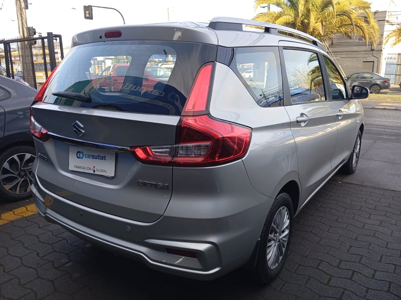 Suzuki ERTIGA GLX 1.5 2022 - Imagen 4 de 14