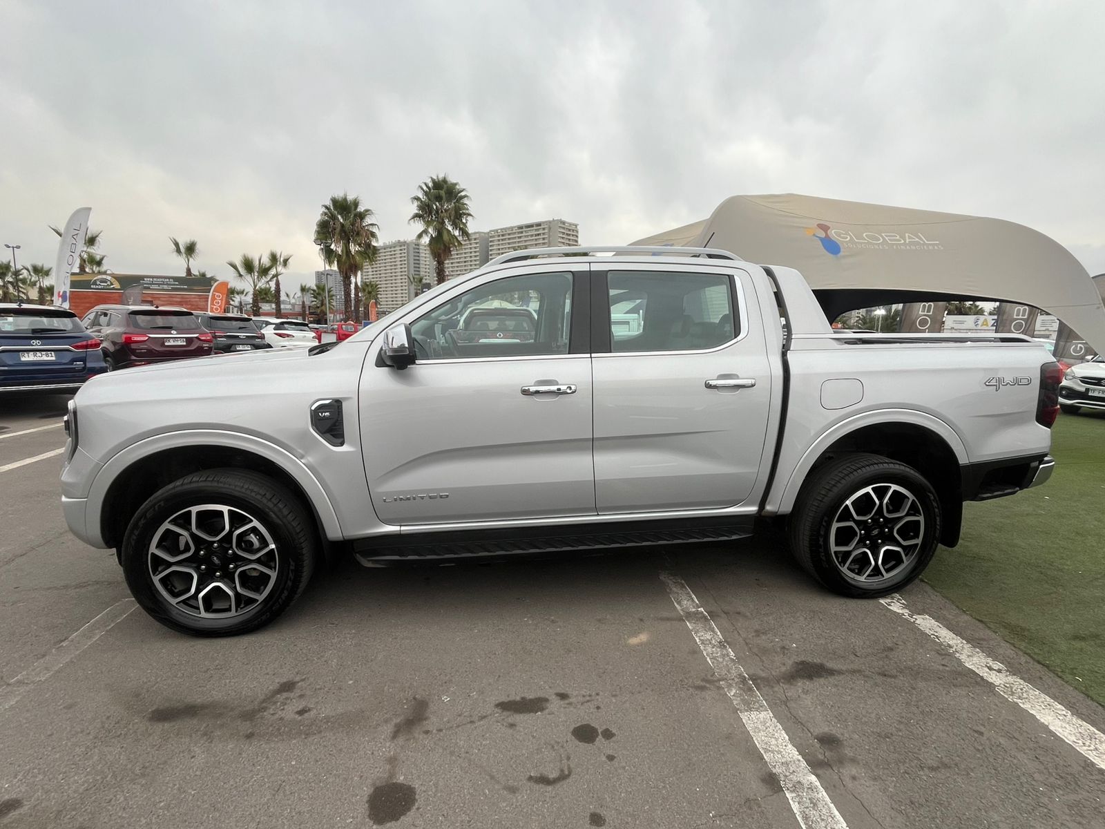 Ford RANGER LIMITED 2024 - Foto 2 de 18