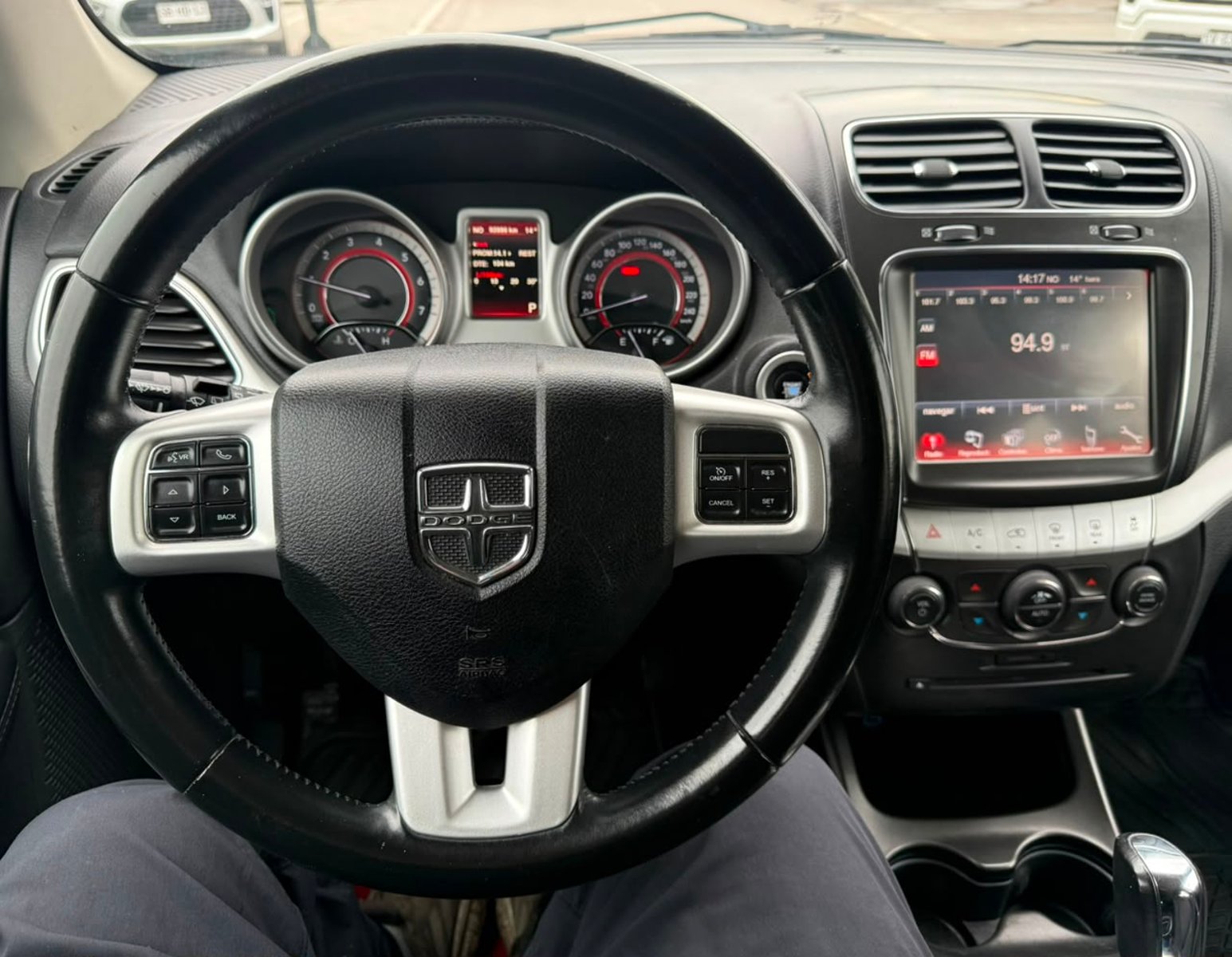 Dodge JOURNEY SE 2.4L AT 2018 - Imagen 12 de 19