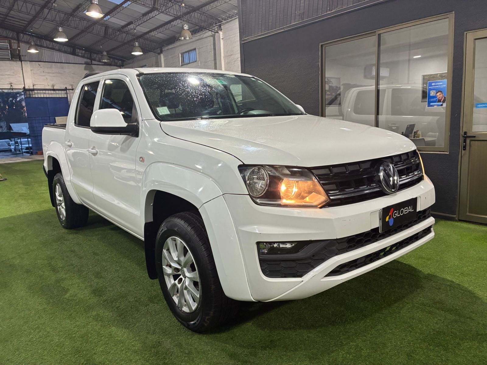 Volkswagen AMAROK TRENDLINE 4X2 2019 - Foto 5 de 11