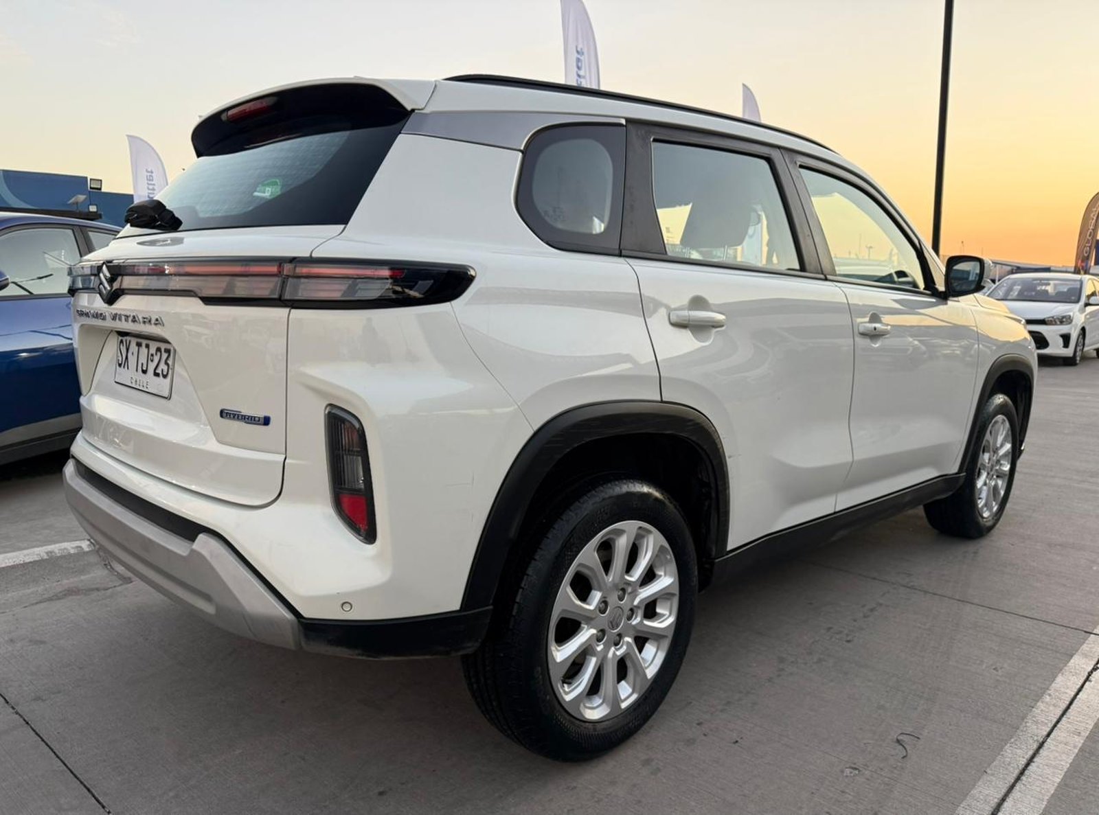 SUZUKI NEW GRAND VITARA GL 1.5 2023 - Foto 5 de 18