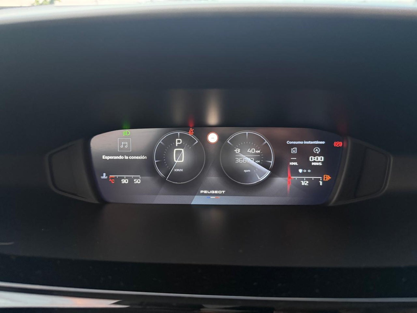 PEUGEOT 308 BLUEHDI 1.5 AUT 2024 - Imagen 15 de 20