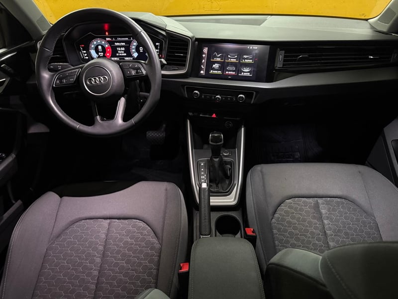 Audi A1 SPORTBACK 30 TFSI 1.0 AUT 2023 - Imagen 13 de 20