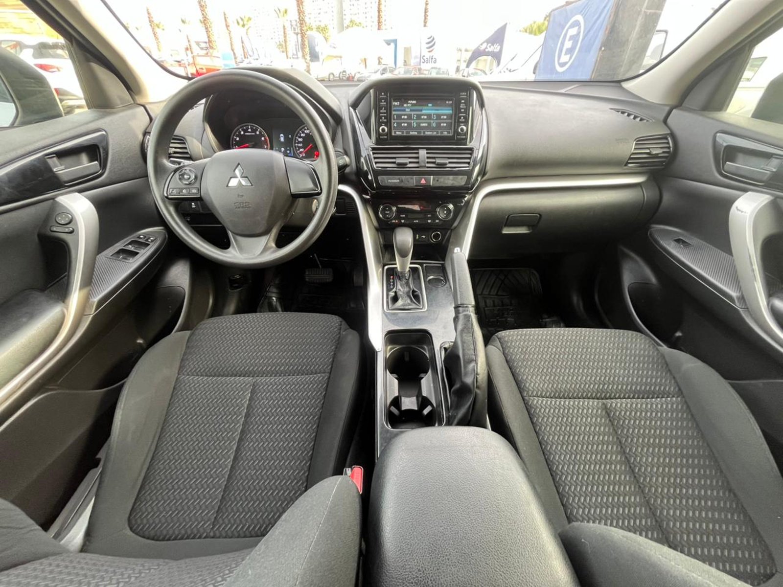 Mitsubishi ECLIPSE CROSS RX 1.5 AUT 2022 - Imagen 11 de 19