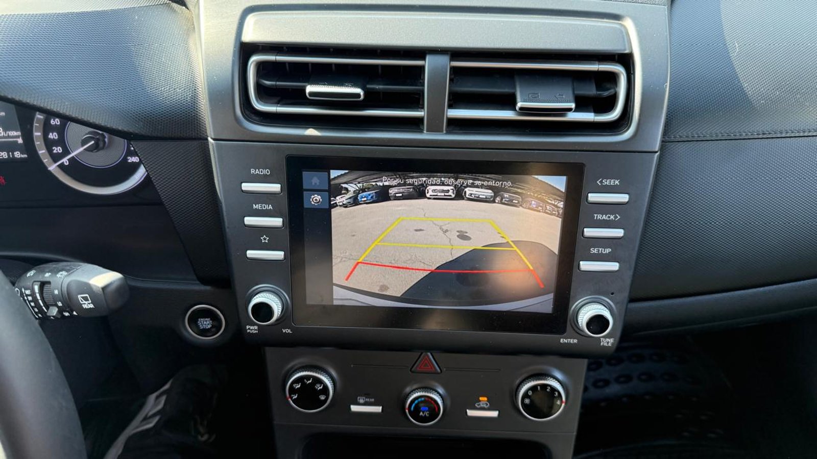 Hyundai CRETA SU2ID MPI CVT 1.5 2025 - Imagen 16 de 20