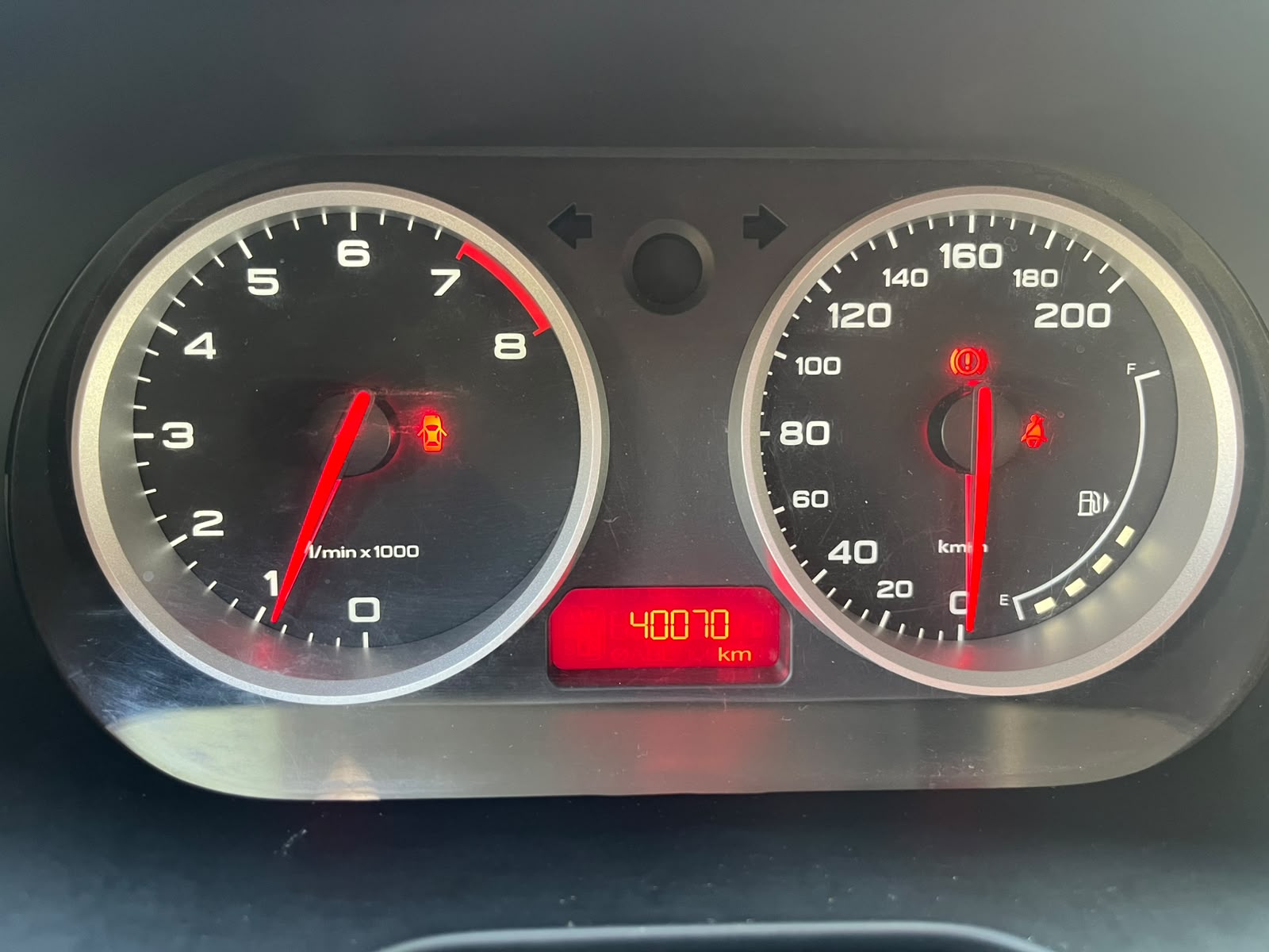 MG 3 HATCH BACK 1.5 2019 - Imagen 13 de 18