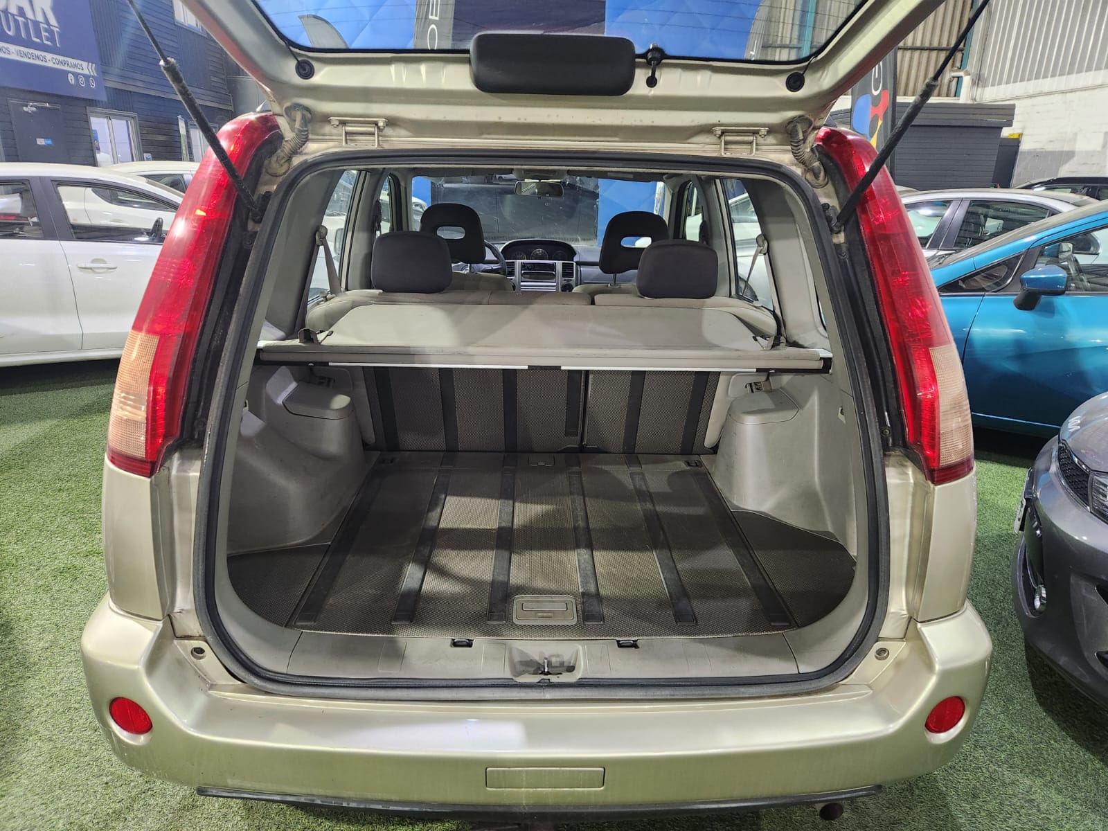 NISSAN X TRAIL 4X4 2.5 2010 - Imagen 7 de 13