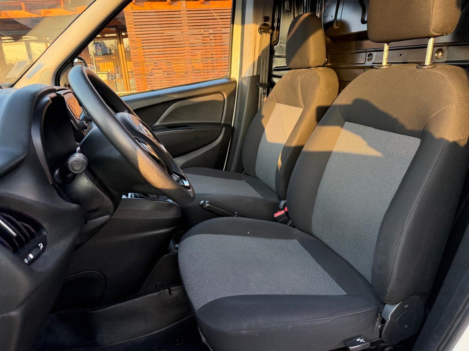 RAM VAN 1000 1.3 2023 - Imagen 11 de 20