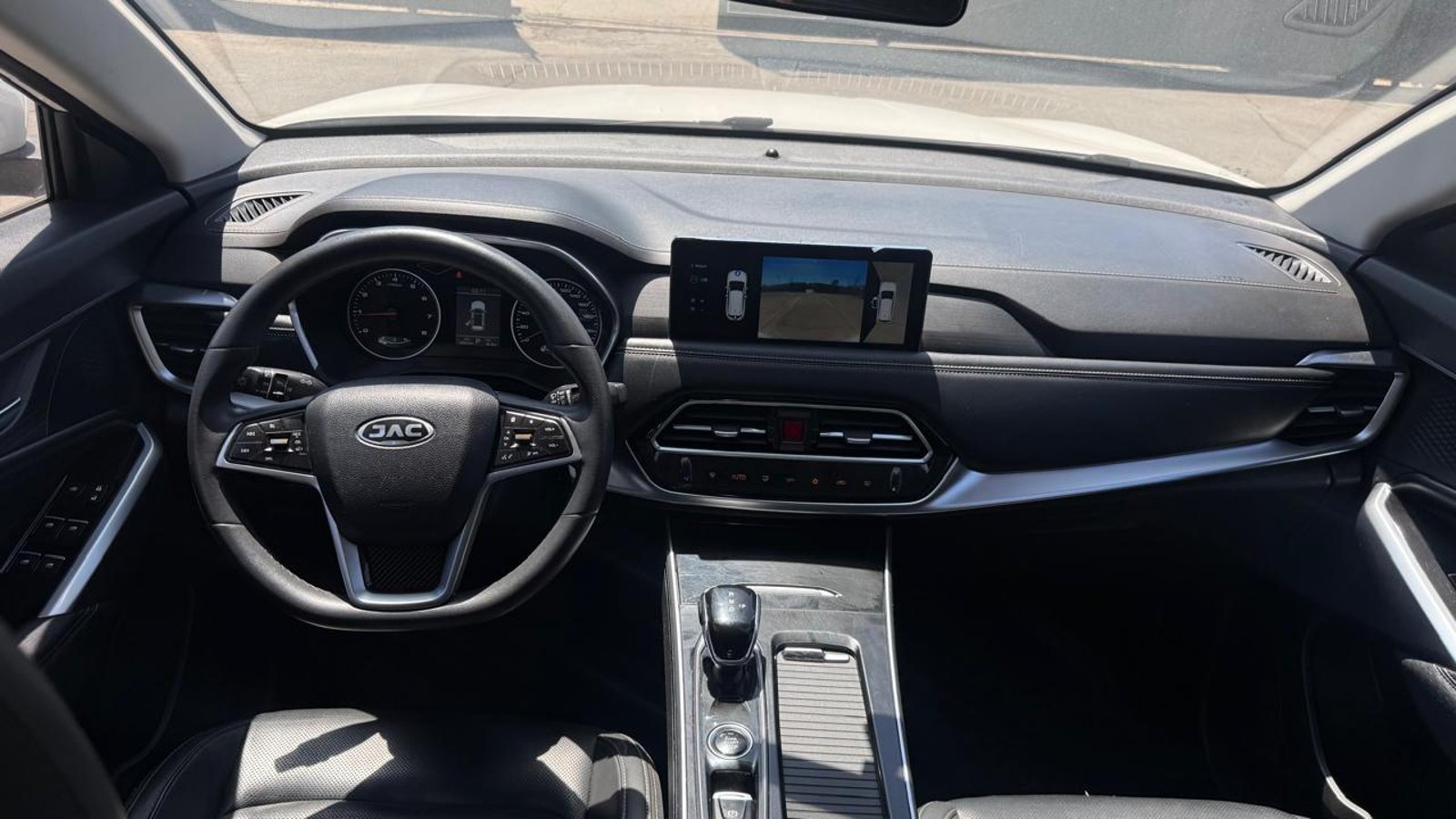 JAC JS8 LUXURY 1.5 2022 - Imagen 13 de 20