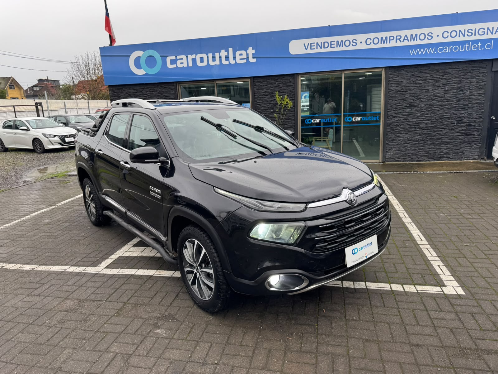 RAM 1000 LARAMIE 4X4 4P 2.0 AUT 2021 - Foto 5 de 10