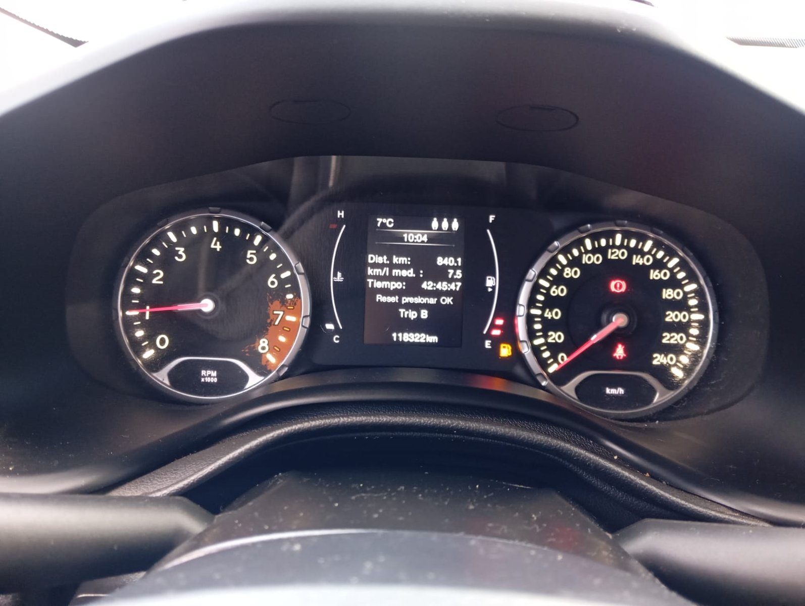 Jeep RENEGADE SPORT 1.7 2018 - Imagen 9 de 13